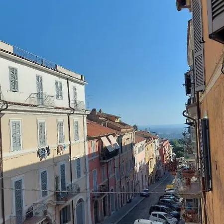Apartment Casa L'archetto Genzano di Roma